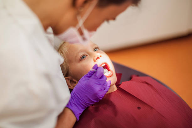 Best Weekend Emergency Dentist in Fort Mckinley, OH